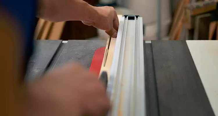 Bifold Door Seal Repair in Northdale, FL