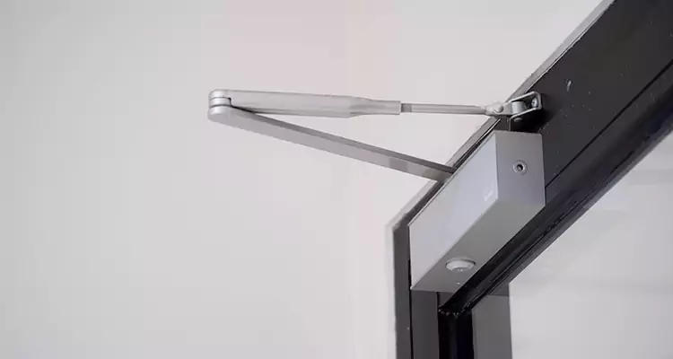 Screen Door Closer Repair in Northdale, FL