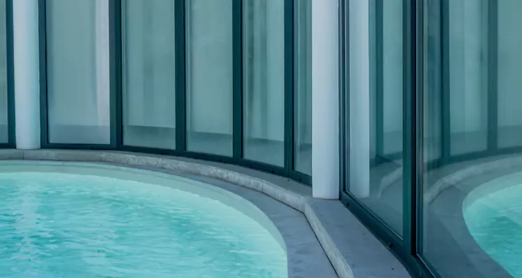 Repair Polyester Screen for Pool Enclosure in Northdale, FL