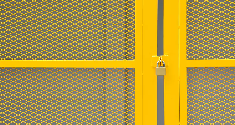 Exterior Sliding Screen Door Replacement in Northdale, FL