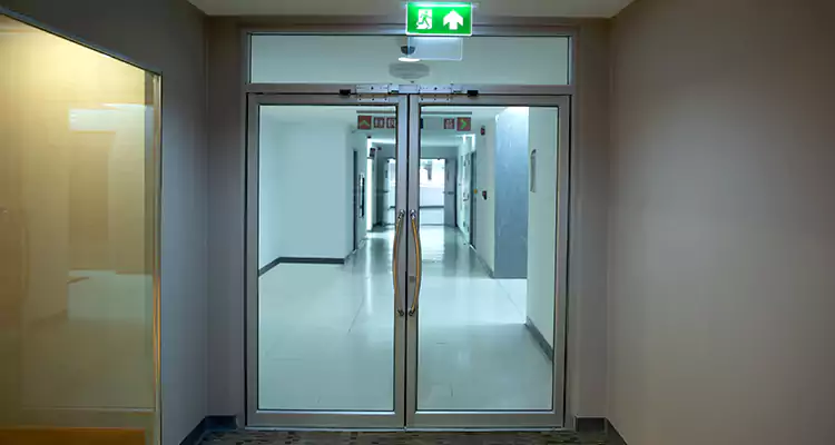 Emergency Glass Door Repair in Northdale, FL