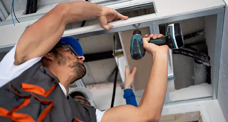 Emergency Overhead Door Repair in Northdale, FL