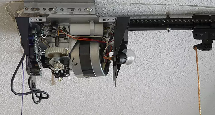Garage Door Motor Replacement in Northdale, FL