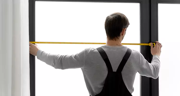 Retractable Deck Screens Repair in Northdale, FL