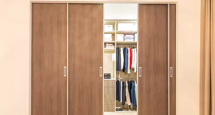 Sliding Closet Wardrobe Repairs in Northdale, FL