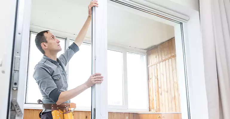 Aluminum Storefront Door Repair in Northdale, FL